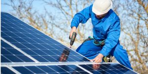 Installation Maintenance Panneaux Solaires Photovoltaïques à Chazelles